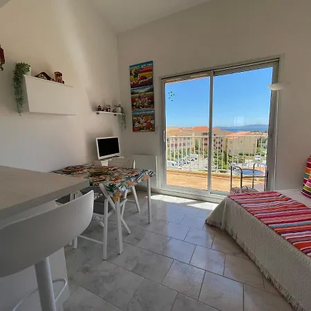 Duplex Cozy - Piscine - Vue