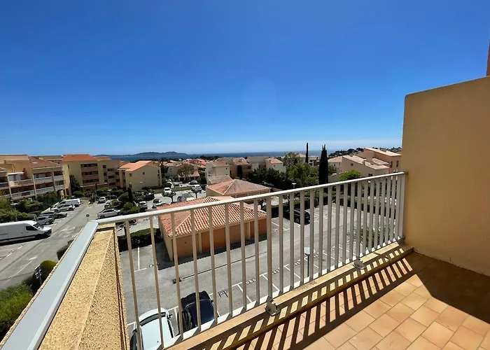 Duplex Cozy - Piscine - Vue Carqueiranne